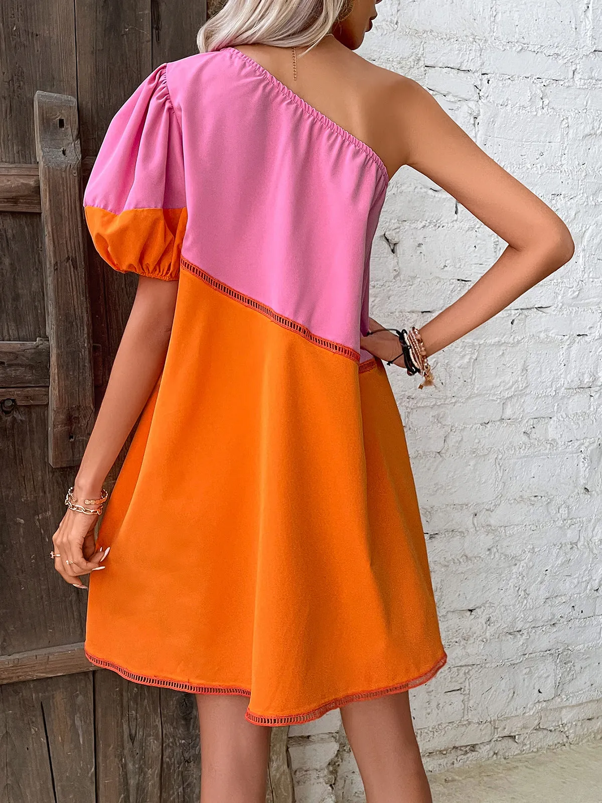 Color Matching Loose Shoulder Puff Sleeve Dress Wholesale Dresses