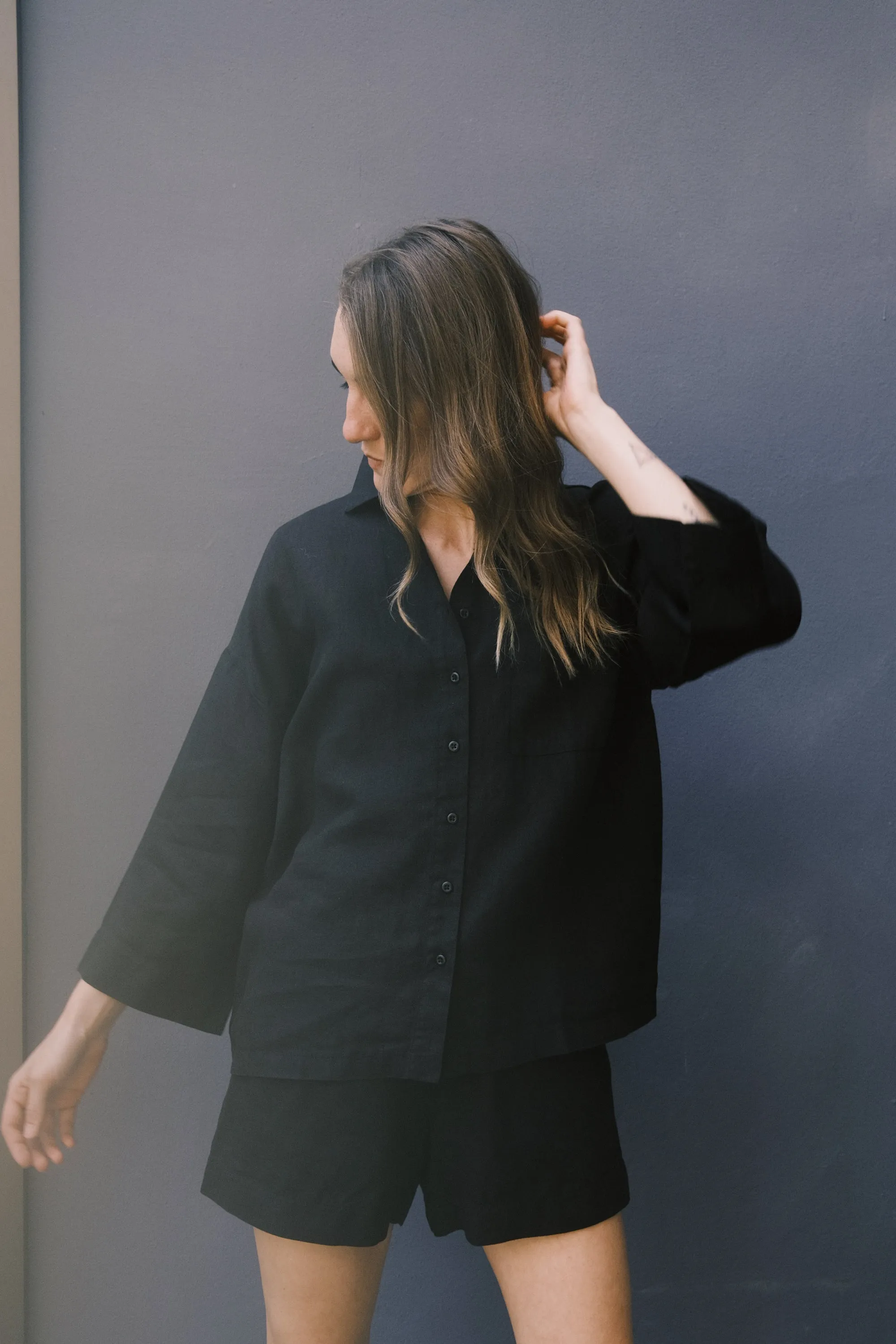 linen shirt - mons - black