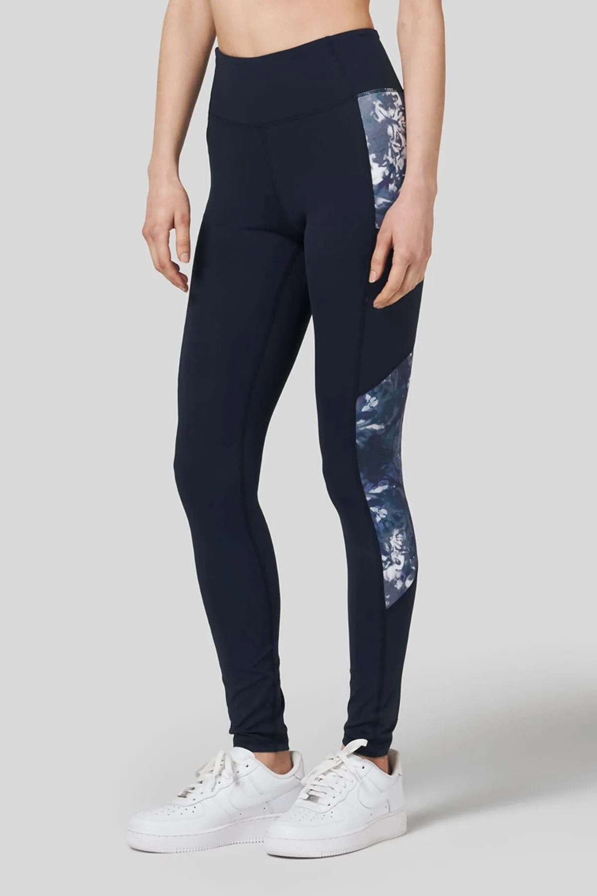 Pocket Legging in Navy   Periwinkle